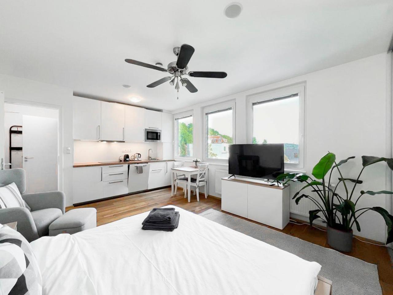 Vila Vinice Prague Ngoại thất bức ảnh