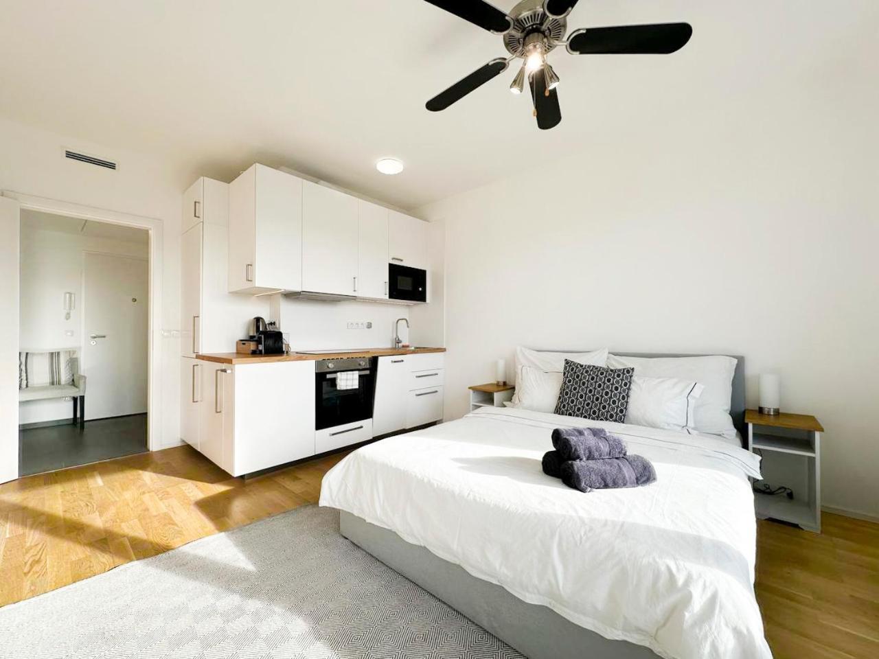 Vila Vinice Prague Ngoại thất bức ảnh